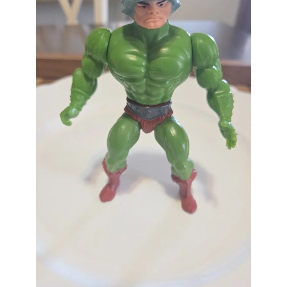 vintage 1981 Man-At-Arms action figure from the Masters of the Universe l